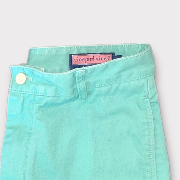 Vineyard Vines 9 inch Club Shorts khakis size men 30 - Picture 11 of 11